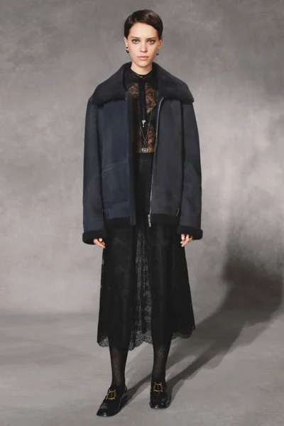 Look 36